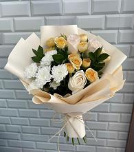 Букет цветов из:  Розы и Хризантемы в Узловая