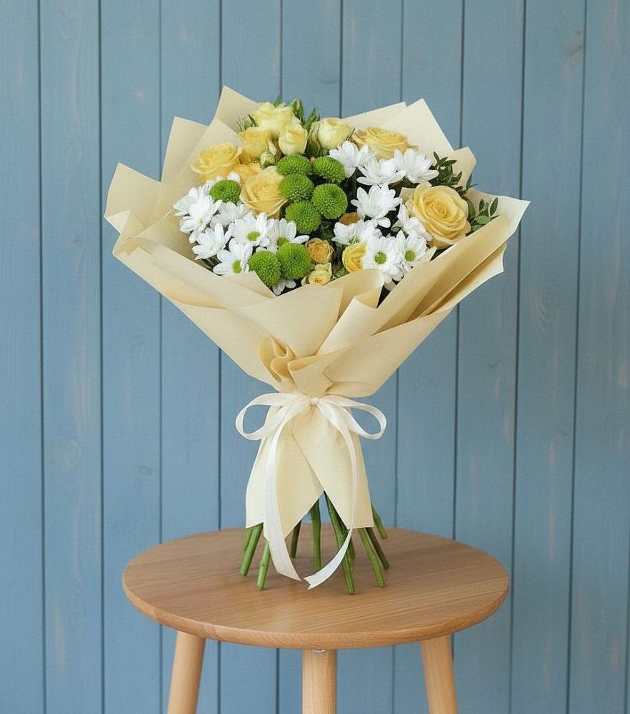 Букет цветов из: Хризантемы и Розы в Узловая