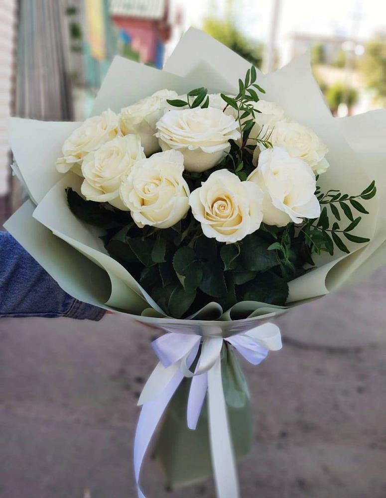 Букет Белые розы Проуд в Узловая