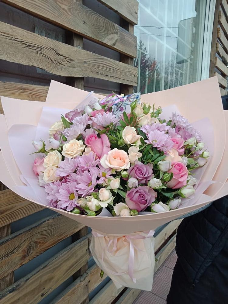 Букет цветов из: Розы и Хризантемы в Узловая