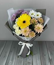 Букет цветов из:  Розы, Герберы и Хризантемы в Узловая