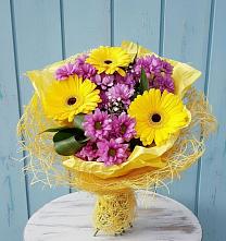 Букет цветов из:  Хризантемы и Герберы #REPLACE_PRED# Узловая